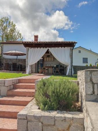 Castle House Rooms, Swimming Pool & Sauna & Tennis Court & Wine Cellar Sežana Zewnętrze zdjęcie
